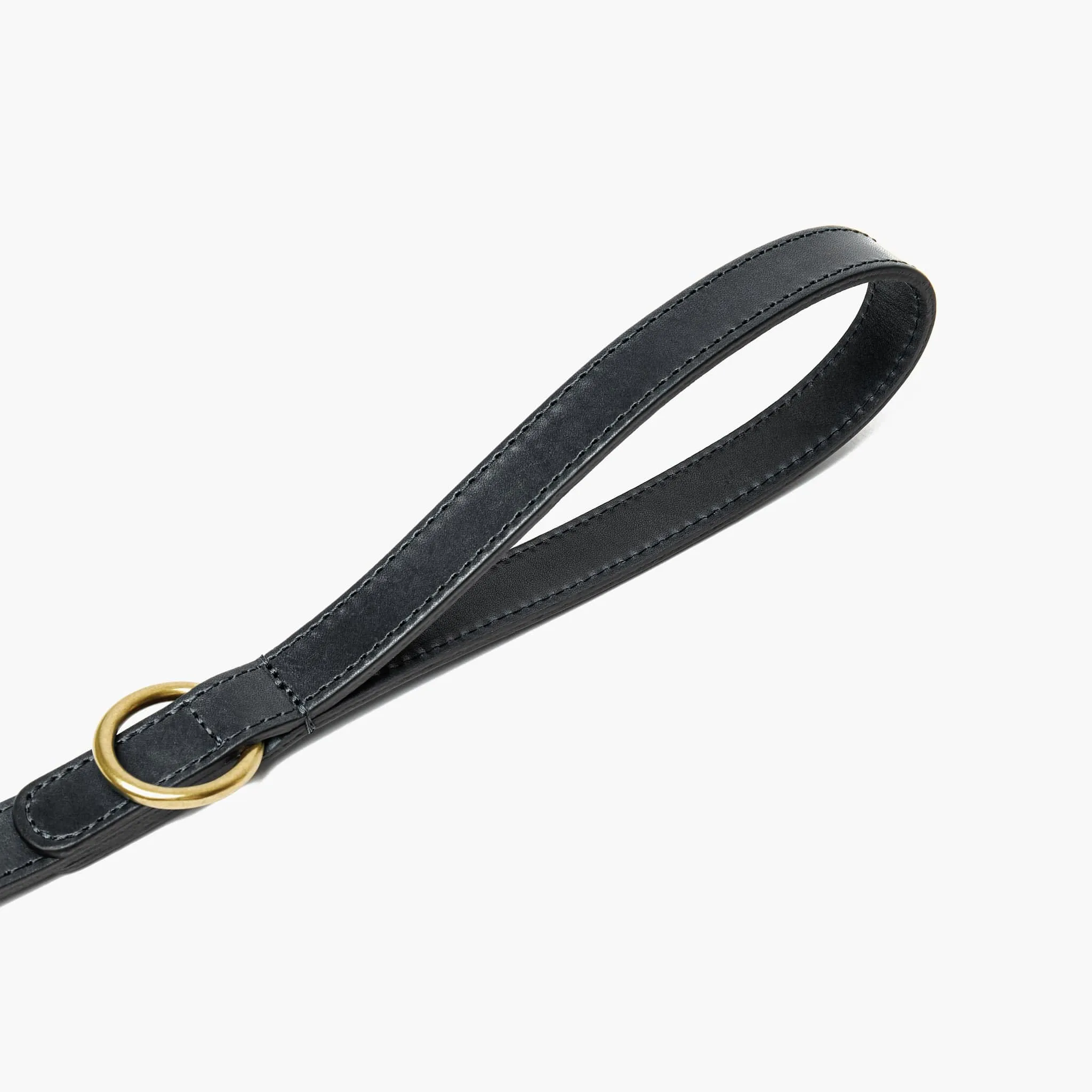 Midnight Black Leather Dog Collar – Stylish & Comfortable